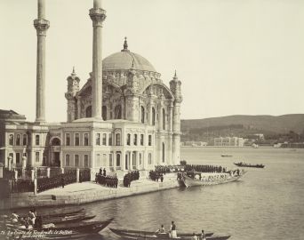 Mosquée d'Ortaköy (Mecidiye Camii) - AP10154