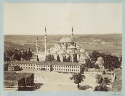 Mosquée de Soliman le Magnifique (Süleymaniye
                    Camii) © Musée Guimet, Paris, Distr. Rmn / Image Guimet