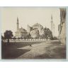 La basilique Sainte-Sophie et les mausolées des sultans
                    ottomans